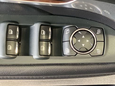 Used 2019 Ford Explorer Limited w/ Class III Trailer Tow Package AWD/4WD image 15