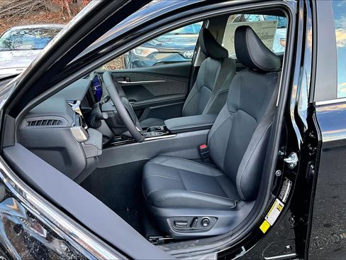 New 2026 Toyota Camry XLE image 9