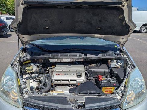 Used 2005 Toyota Sienna XLE Limited FWD image 39