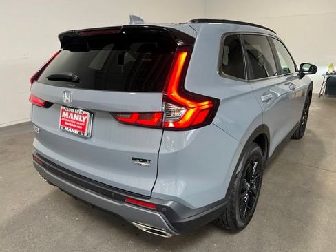 Used 2025 Honda CR-V Sport Touring image 3