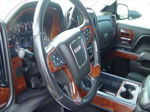 Used 2014 GMC Sierra 1500 SLT w/ SLT Preferred Package image 19