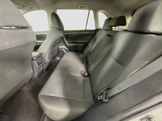 Certified 2021 Toyota RAV4 LE w/ Carpet Mat Package (TMS) FWD image 24