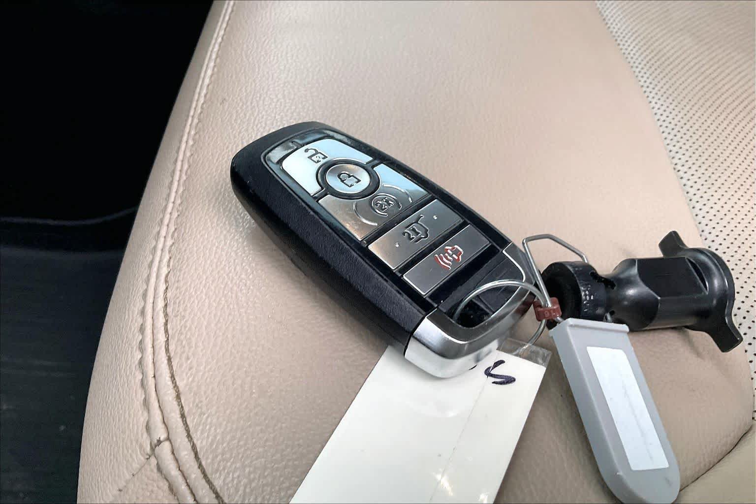 Used 2021 Ford Explorer Limited RWD image 14