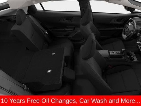 New 2026 Toyota Prius LE FWD image 29
