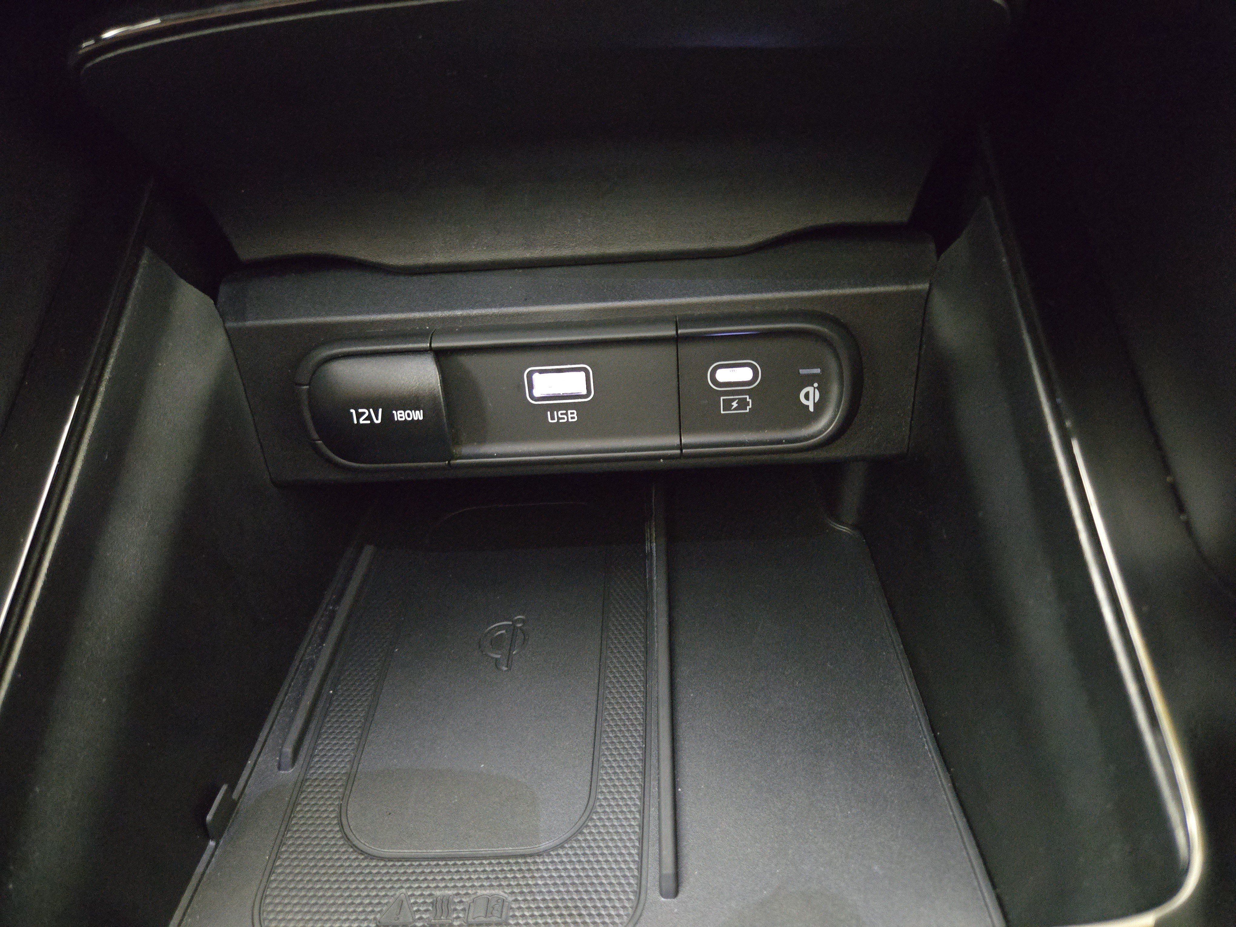 Used 2025 Kia Telluride S FWD image 30