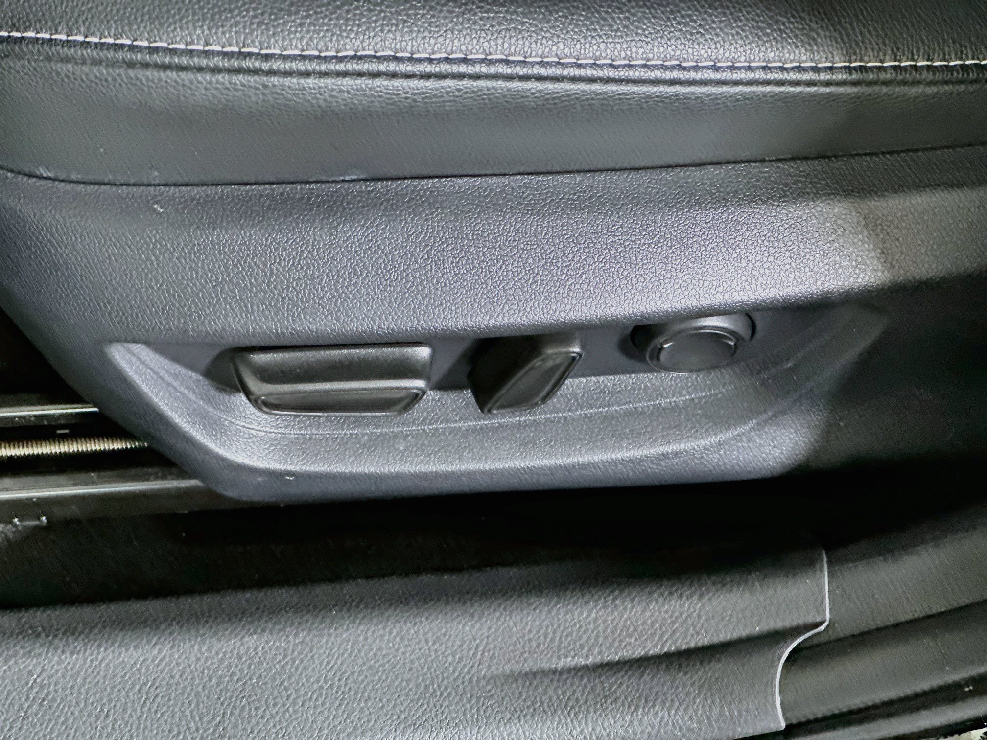 Certified 2026 Toyota Camry SE FWD image 13