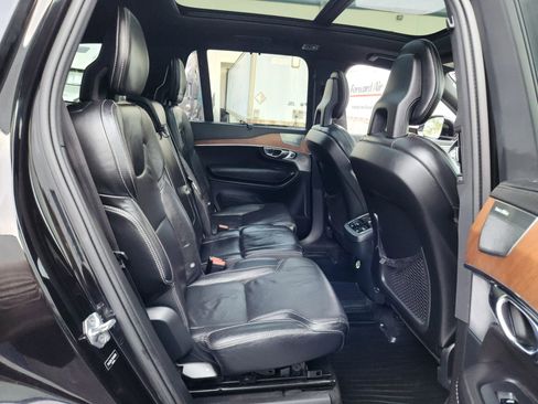 Used 2016 Volvo XC90 T6 Inscription w/ Vision Package image 18