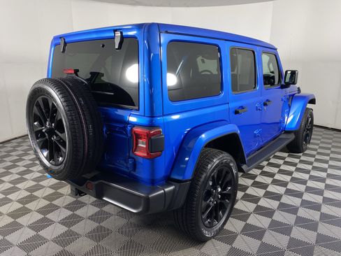 Used 2023 Jeep Wrangler Sahara w/ Cold Weather Group image 9