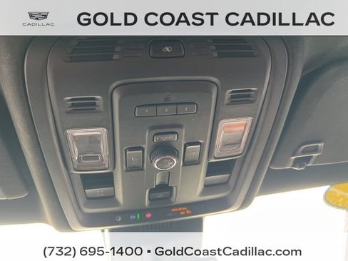 Used 2023 GMC Yukon Denali Ultimate image 32