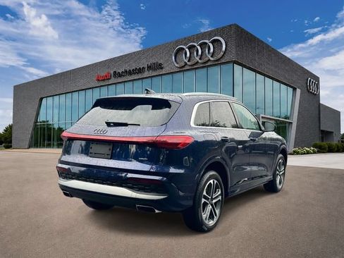 Used 2026 Audi Q5 Premium AWD/4WD image 5