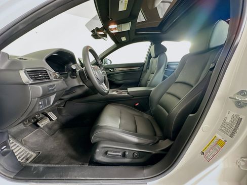 Used 2022 Honda Accord Sport image 13