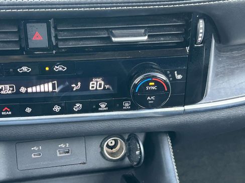 Used 2021 Nissan Rogue SL w/ Premium Package image 28