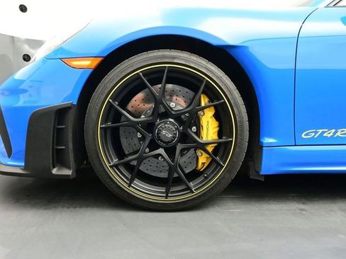 Certified 2023 Porsche 718 Cayman GT4 RS RWD image 6