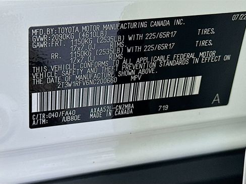 Used 2022 Toyota RAV4 XLE FWD image 32