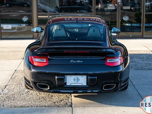 Used 2010 Porsche 911 Turbo AWD/4WD image 5
