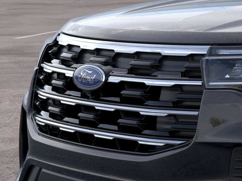New 2026 Ford Explorer Active RWD image 17
