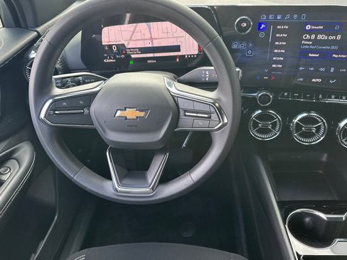 Used 2026 Chevrolet Blazer EV LT image 17