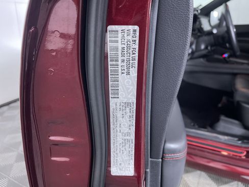 Used 2025 Dodge Durango R/T image 12