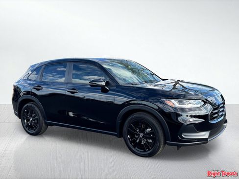 Used 2026 Honda HR-V Sport image 8