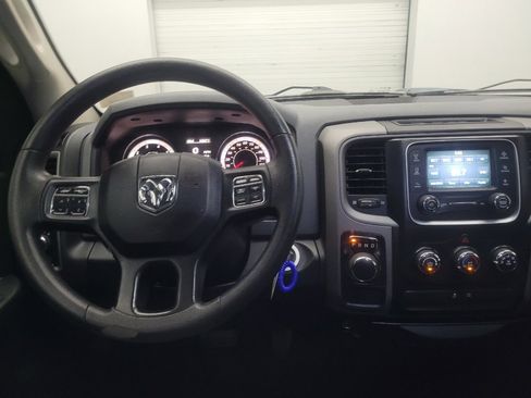 Used 2017 RAM 1500 ST RWD image 22