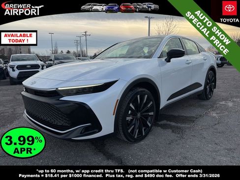 New 2026 Toyota Crown Platinum image 4