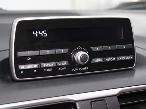 Used 2014 MAZDA MAZDA3 i Sport FWD image 14