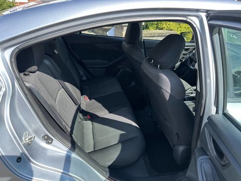 Used 2019 Subaru Impreza 2.0i image 25