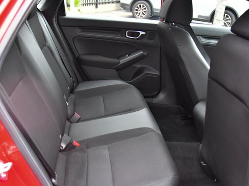 Used 2025 Honda Civic Sport image 38