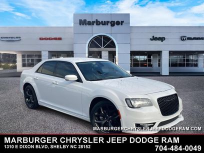 Used 2023 Chrysler 300 Touring L w/ Comfort Group
