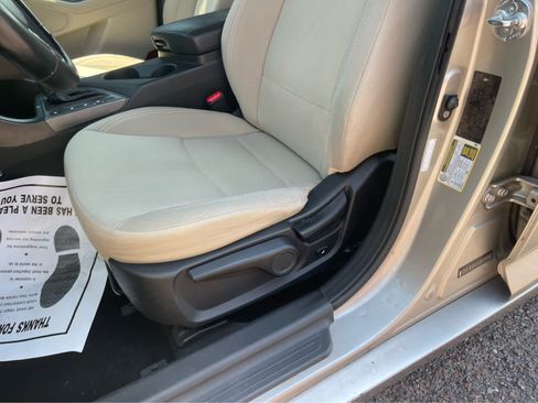 Used 2013 Kia Optima LX FWD image 12