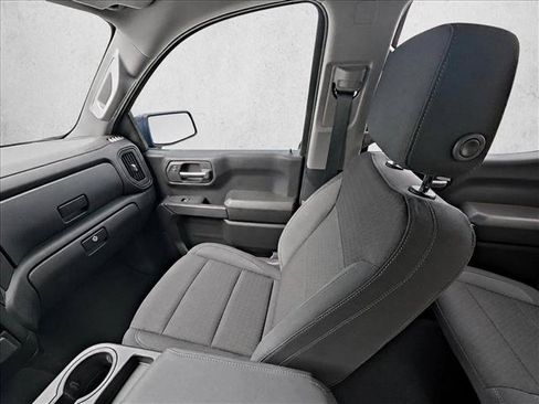 Used 2025 Chevrolet Silverado 1500 Custom RWD image 18