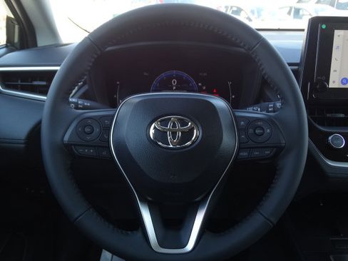 New 2026 Toyota Corolla Cross LE image 15