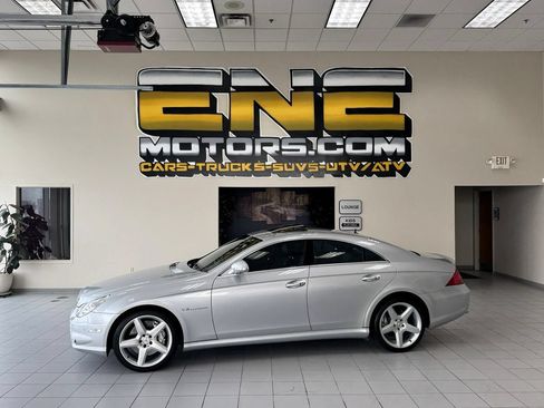 Used 2006 Mercedes-Benz CLS 55 AMG image 6