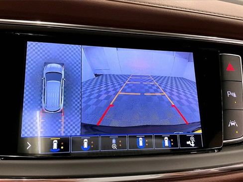 Used 2021 Buick Enclave Avenir image 26