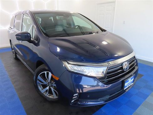Used 2022 Honda Odyssey Touring image 5
