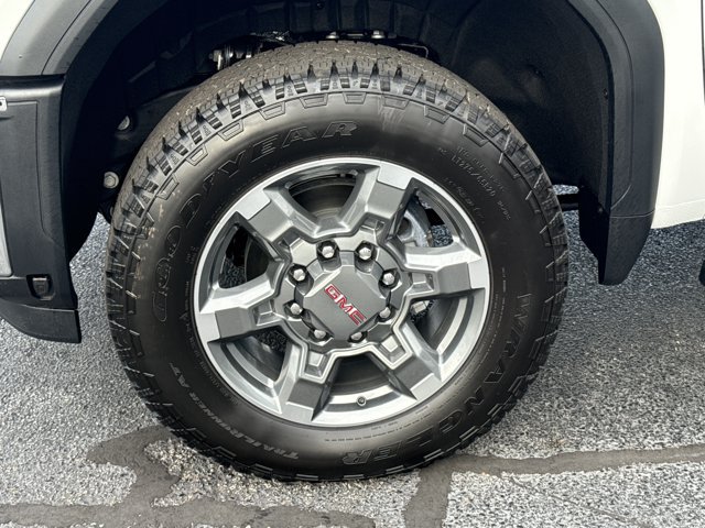New 2026 GMC Sierra 2500 SLT w/ SLT Premium Package AWD/4WD image 18