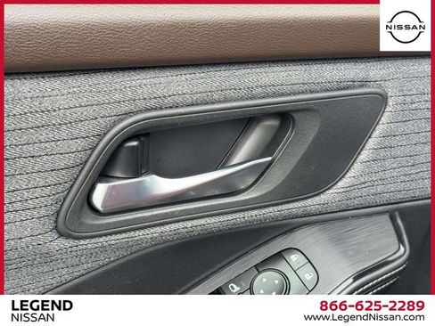 Certified 2023 Nissan Rogue SV image 16