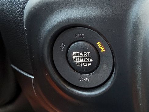 Used 2021 Jeep Wrangler Rubicon AWD/4WD image 26