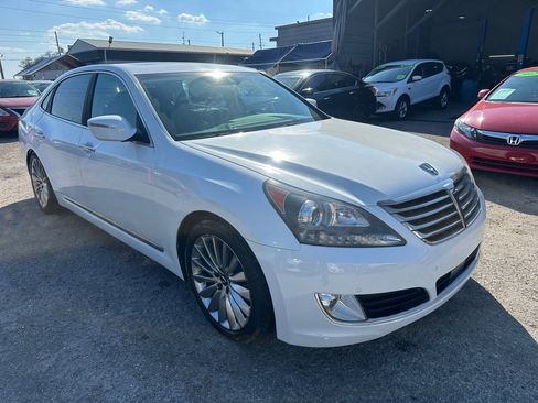 Used 2014 Hyundai Equus Signature image 3