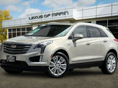 Used 2017 Cadillac XT5 Premium Luxury w/ Driver Assist Package FWD image 1