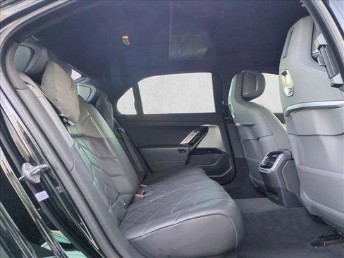 Used 2023 BMW 760i xDrive w/ Parking Assistance Package image 21