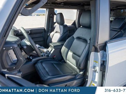 New 2026 Ford Bronco Outer Banks w/ Sasquatch Package image 4