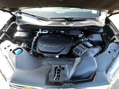 Used 2023 Honda Passport EX-L image 16
