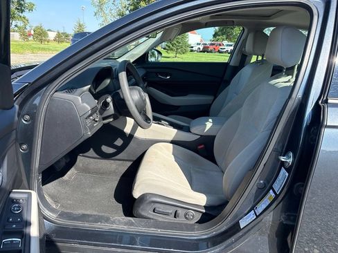 Used 2024 Honda Accord EX image 15