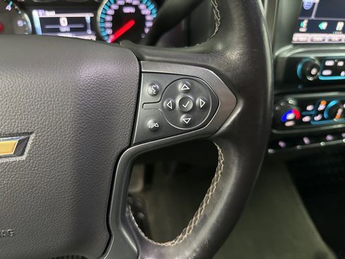 Used 2015 Chevrolet Silverado 2500 LT w/ LT Convenience Package image 18