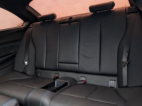 Used 2018 BMW M2 image 11