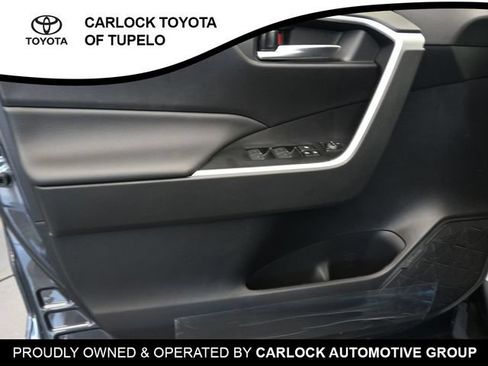 Used 2025 Toyota RAV4 XLE w/ Weather Package AWD/4WD image 23
