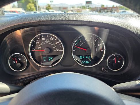 Used 2013 Jeep Wrangler Rubicon w/ PWR Convenience Group AWD/4WD image 28