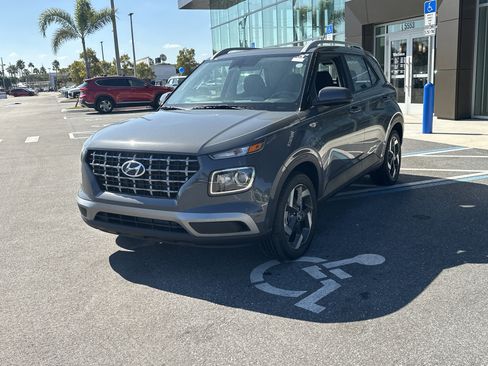 New 2026 Hyundai Venue SEL image 2