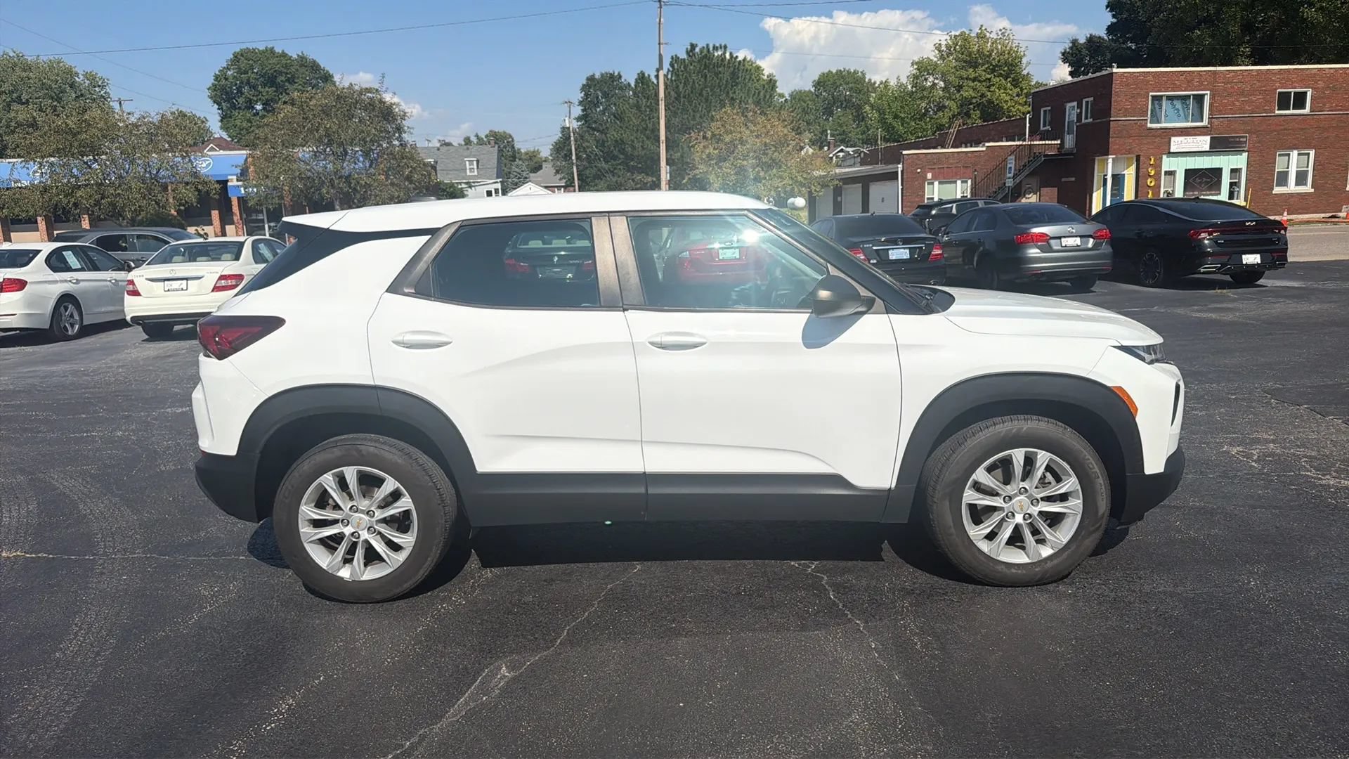 Used 2021 Chevrolet TrailBlazer LS AWD/4WD image 4